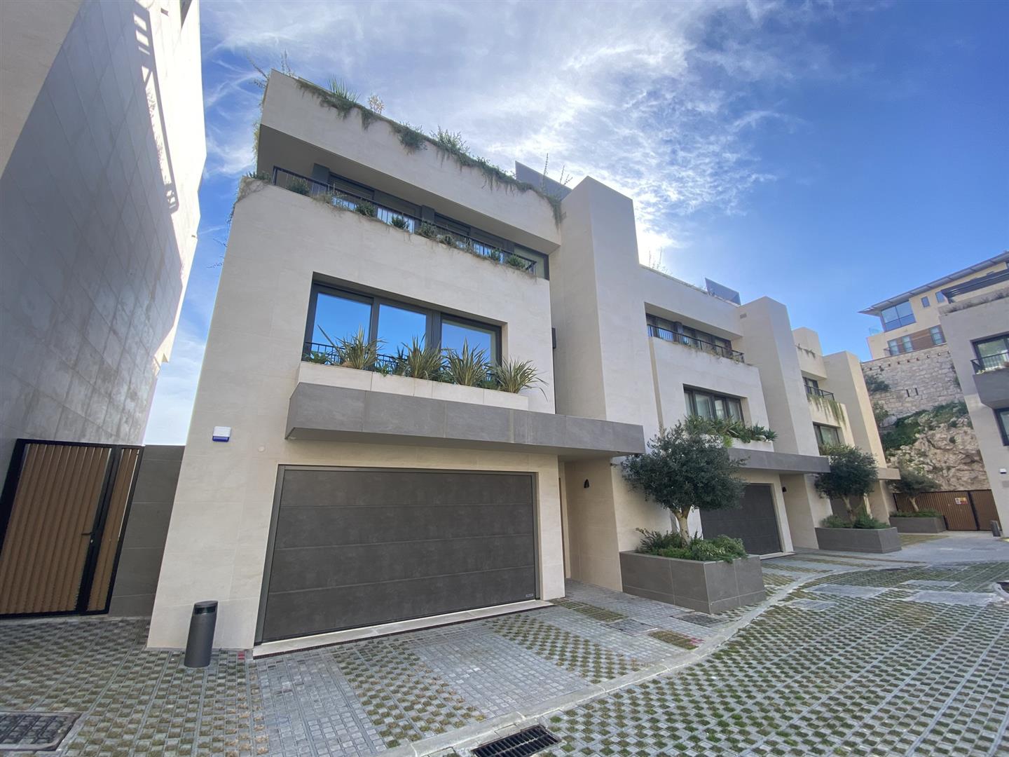Image of House - 4 Bedrooms - 3 Bathrooms for Sale in North Gorge-Gibraltar, Image 22